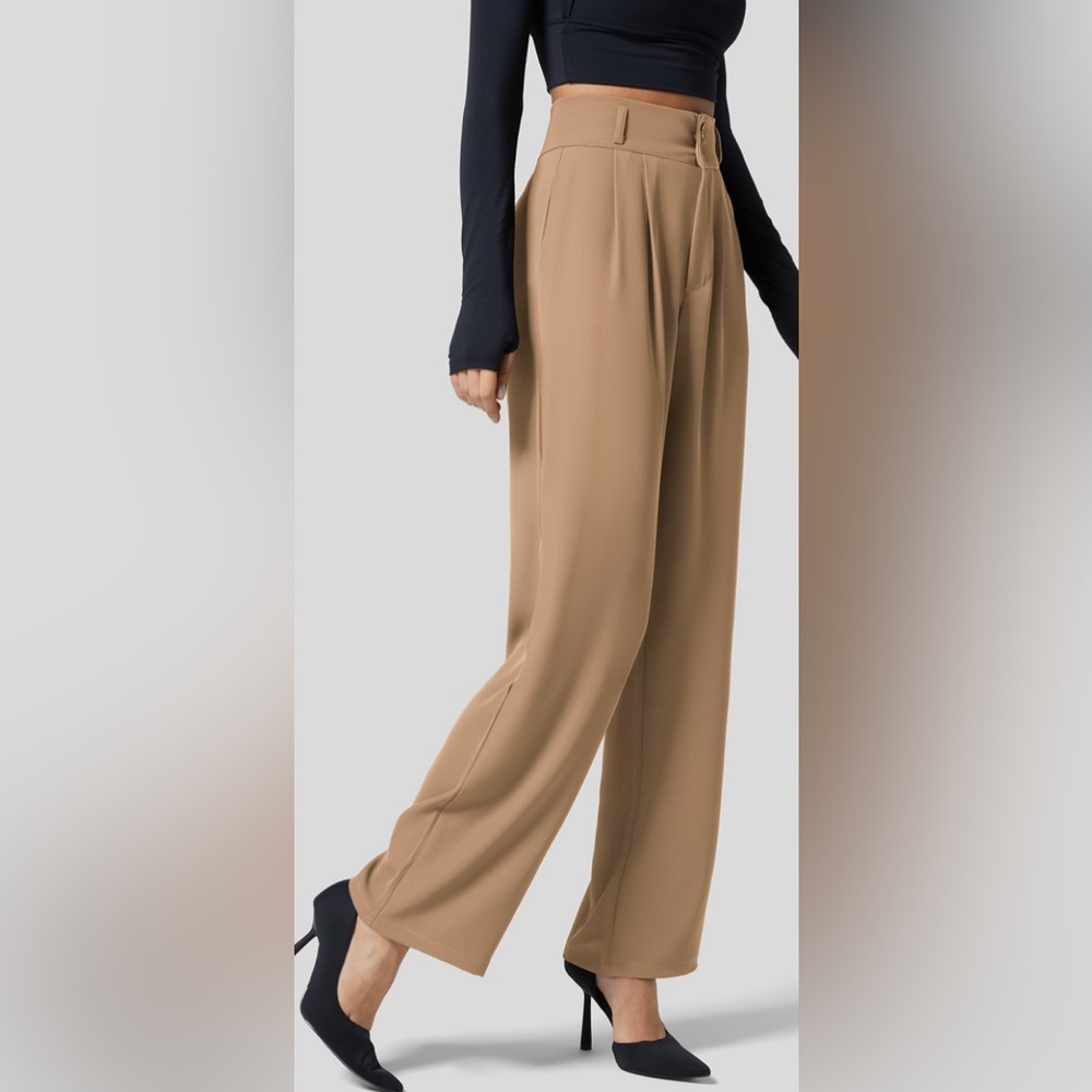 Halara High Waisted Button Zipper Plicated Side Pocket Shirred Straight Leg Pant - Picture 5 of 8
